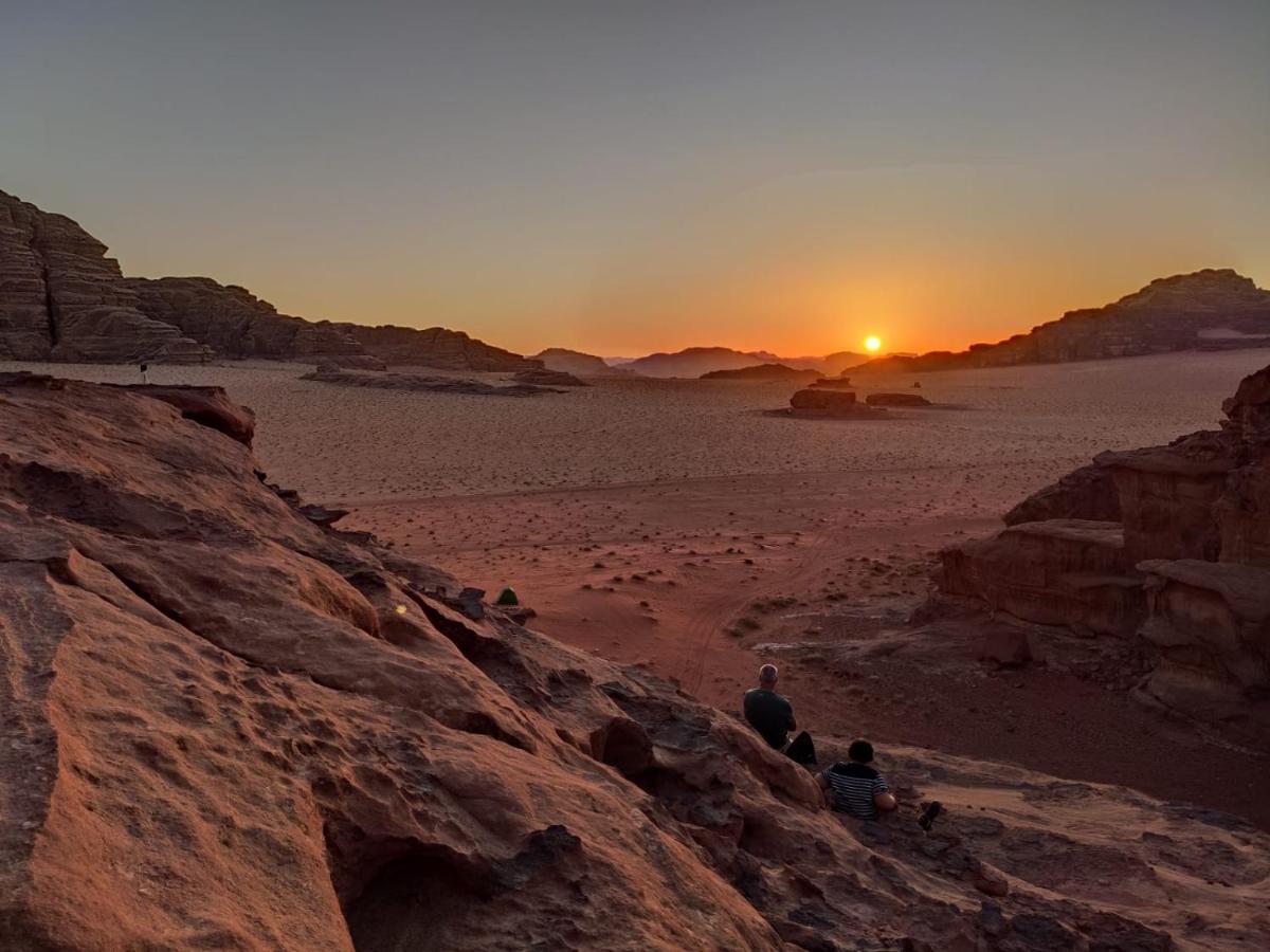 Hotel Bedouin Tours Camp Wadi Rum Exterior foto